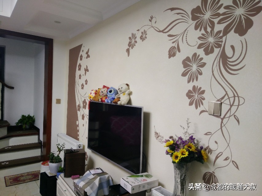 装修请个设计师多少钱一个月-如果你装修，你愿意请独立设计师吗？为什么？